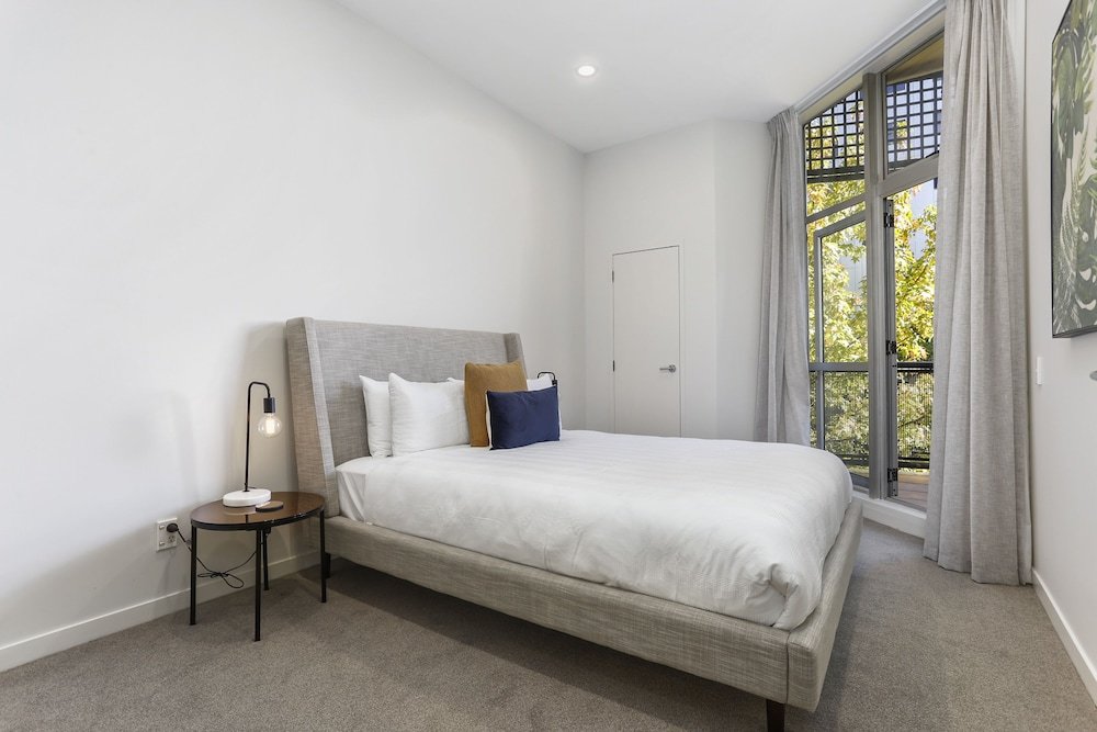 Apartamento 2 Bedrooms on Hobson Street with carpark - by Urban Butler