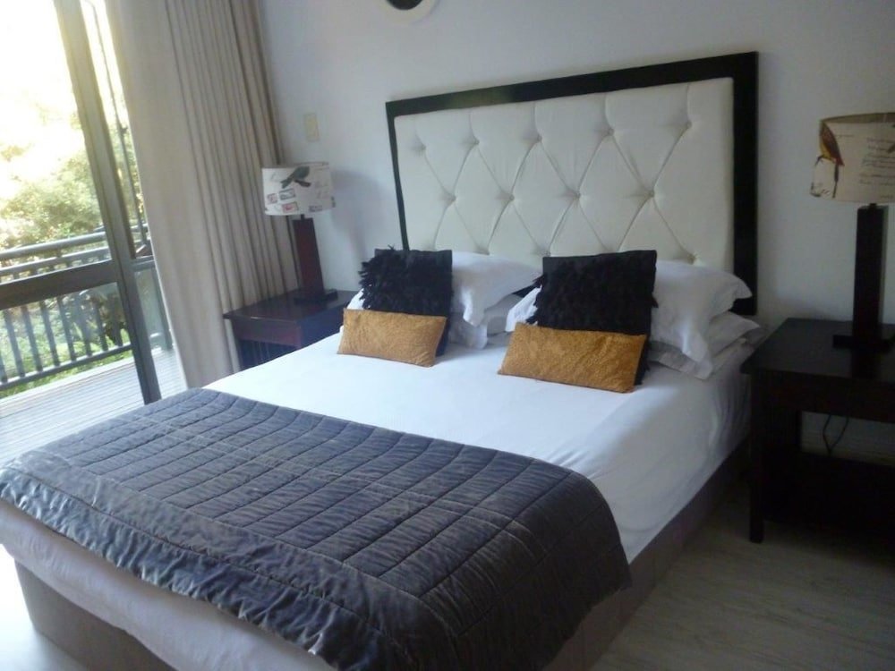 3 Bedrooms Family Cottage Zimbali beach estate