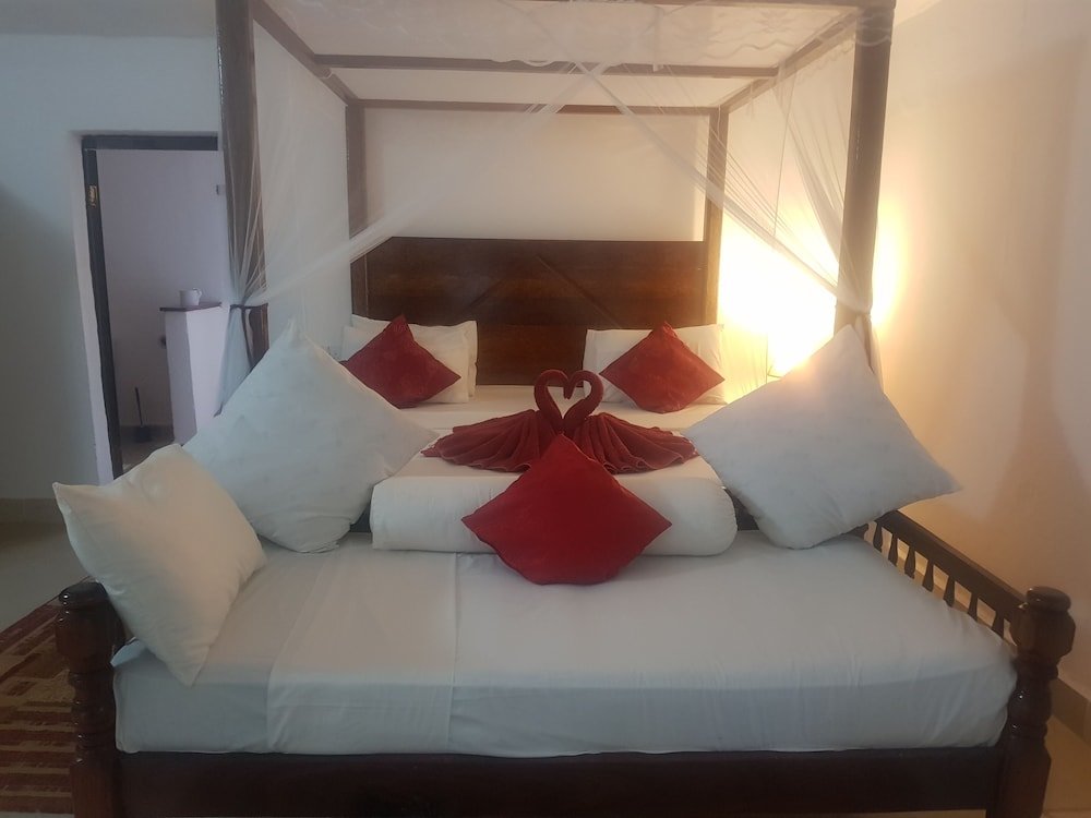 Номер Standard Romantic Room With Access to Beach Ideal for 2 Guests, in Kigomani, Zanzibar