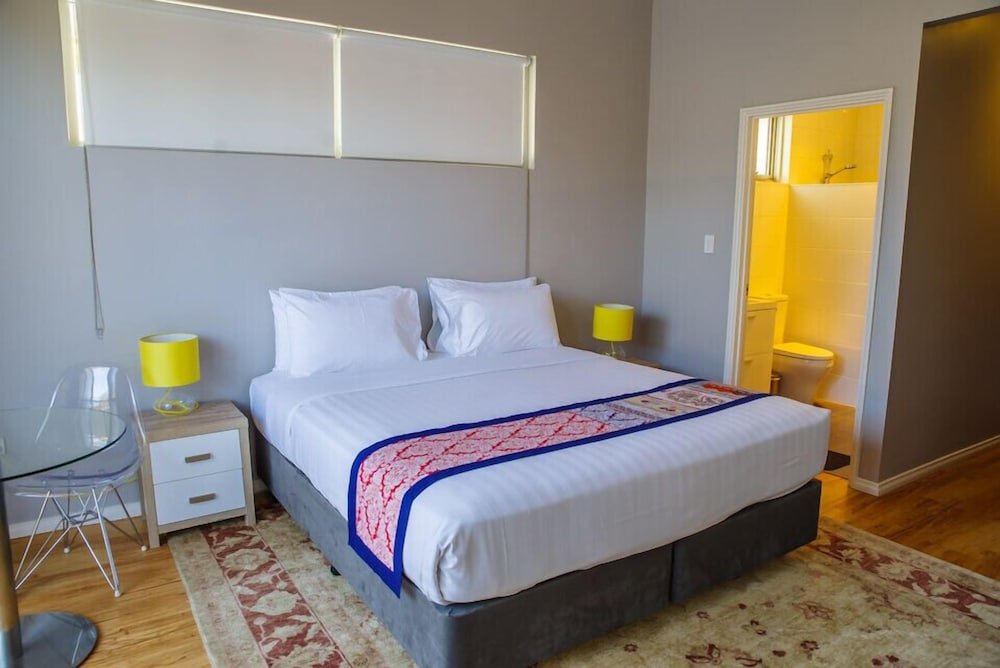 Suite Fremantle Boutique Accommodation - Maand Up