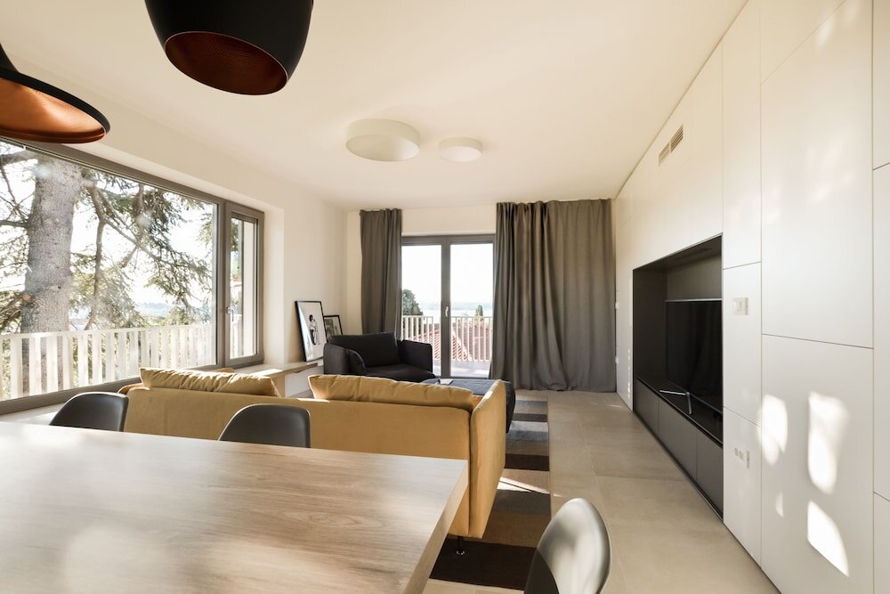 Komfort Apartment 2 Schlafzimmer mit Balkon und mit Meerblick Forgotten Garden Villa