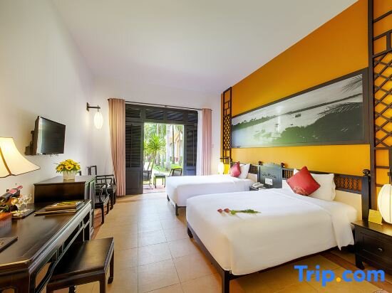 Superior Double room with balcony and with garden view Tropical Beach Hoi An Resort