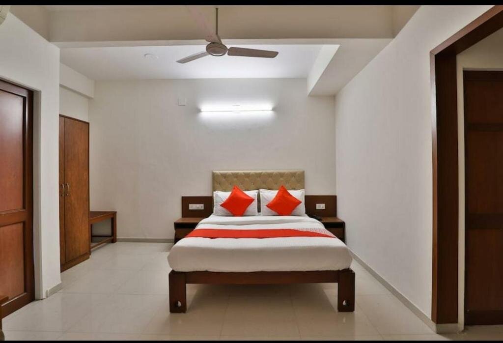 Люкс Premium Motel Sanvaria Regency