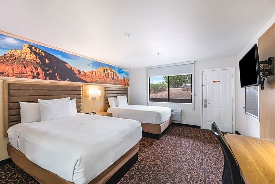 Deluxe Double room with balcony and with mountain view GreenTree Inn Sedona