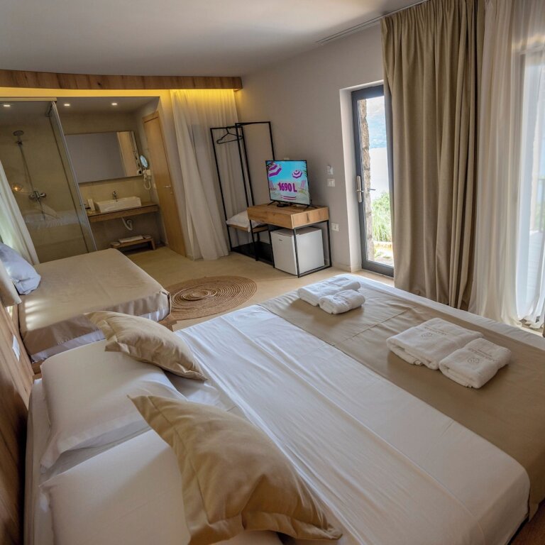 Villa doble con vista al mar Arameras Beach Resort