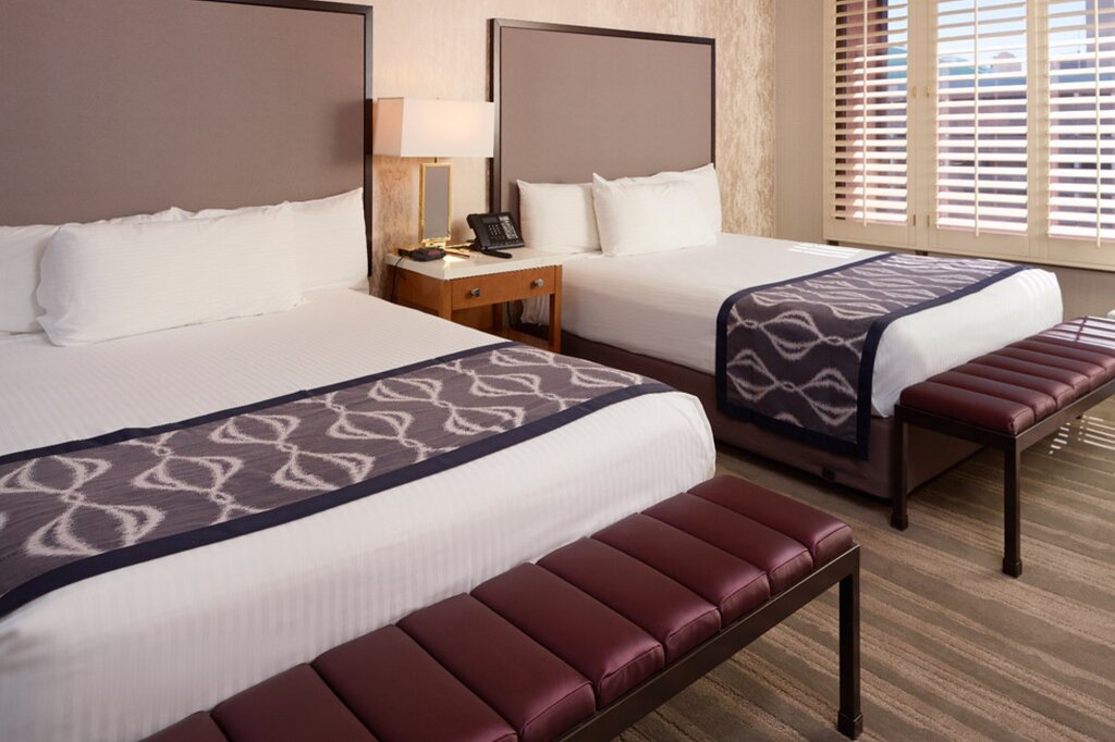 Deluxe Double room California Hotel and Casino