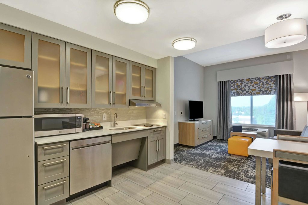Двухместный люкс Homewood Suites By Hilton Lynchburg