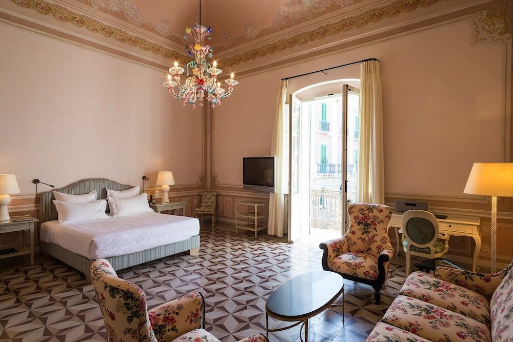 Suite mit Balkon Palazzo Margherita