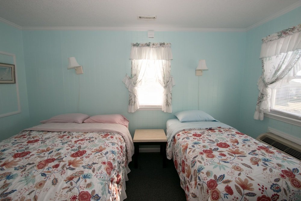 Номер Standard c 1 комнатой с балконом Outer Banks Motel