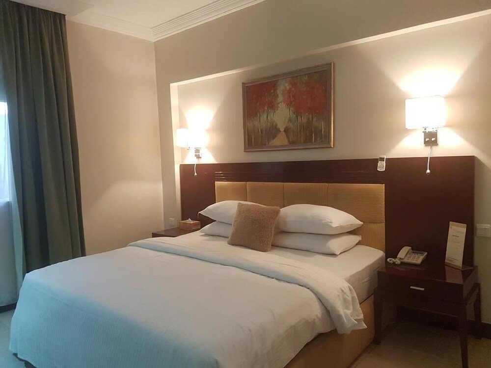Comfort room Top Rate Hotel