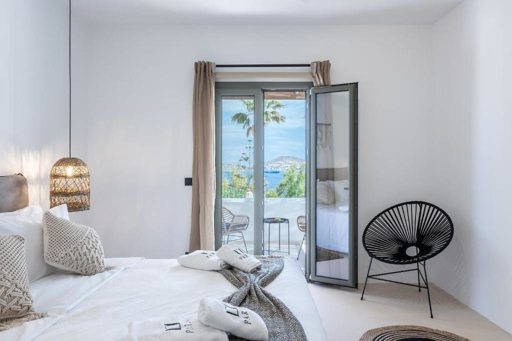 Standard Double room with balcony and with sea view PAREA Paros