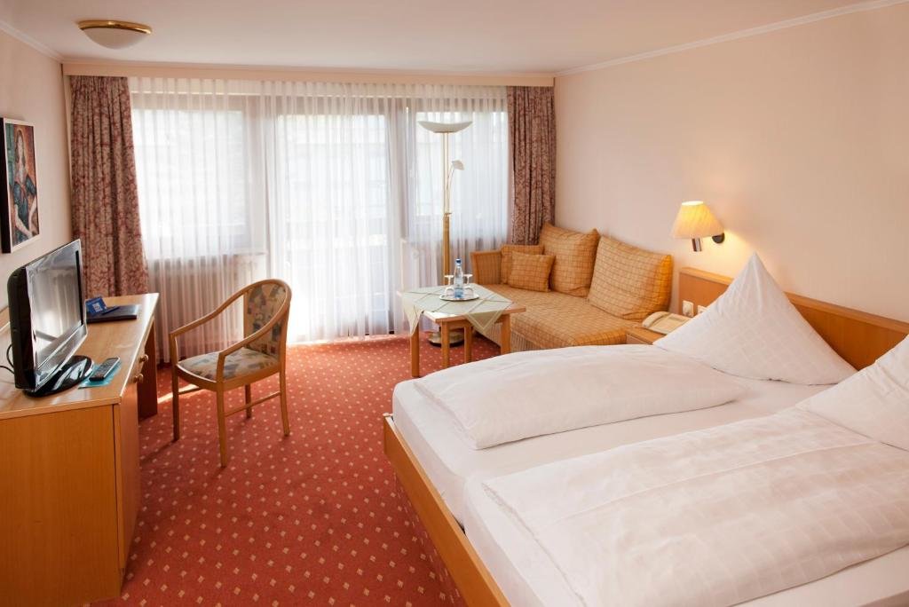 Standard Triple room Hotel Das Bayerwald