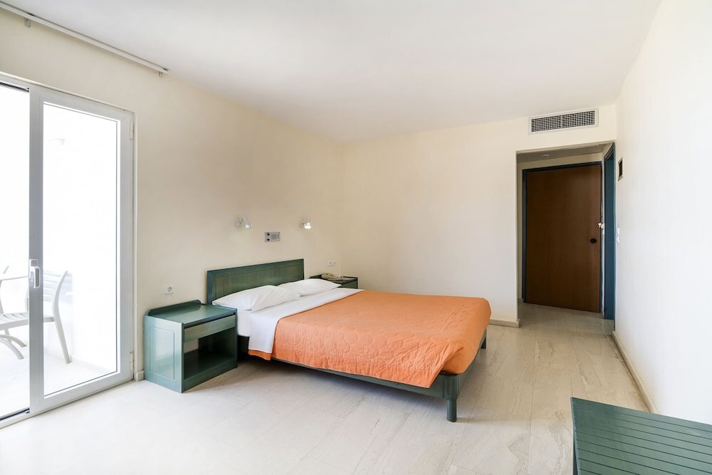Standard Einzel Zimmer mit Balkon Evelyn Beach Hotel