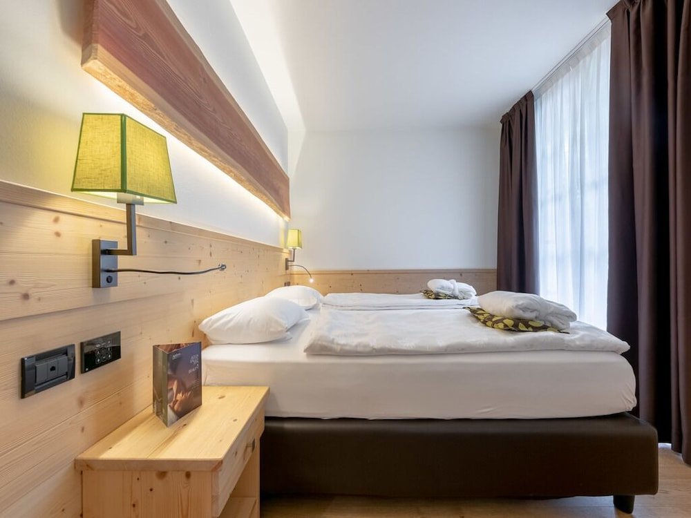 Standard Doppel Zimmer Alpholiday Dolomiti Wellness & Family Hotel
