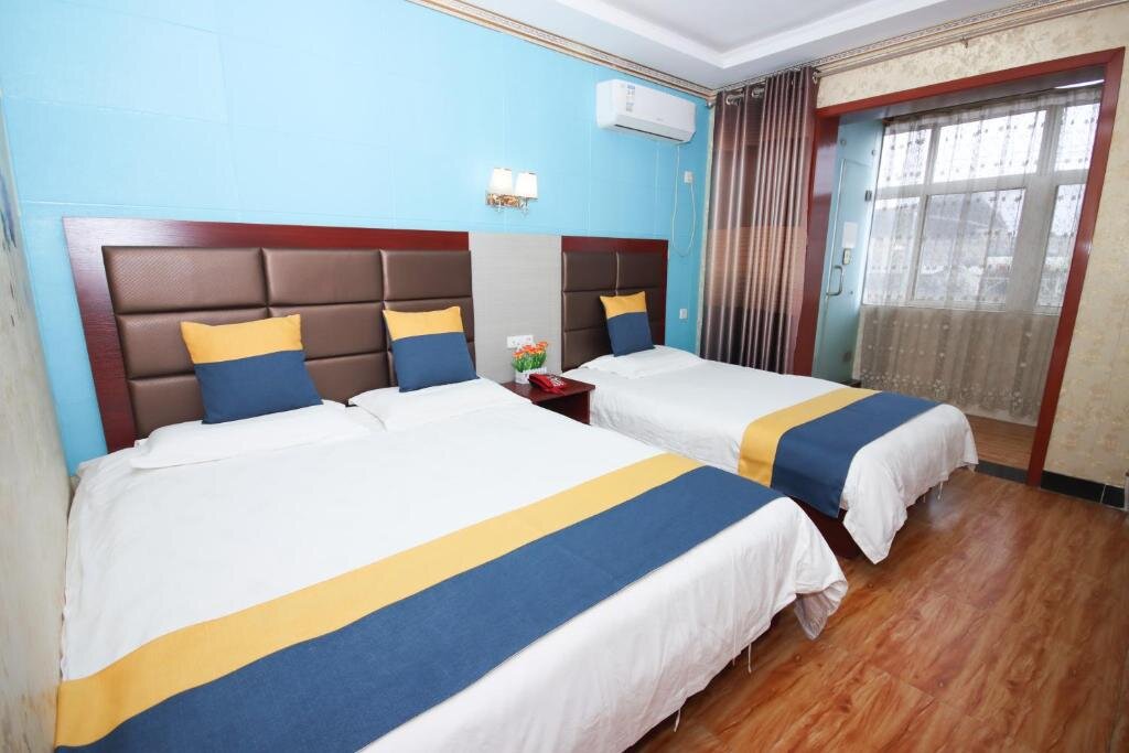 Standard Familie Zimmer mit Balkon Furui Hotel Xianyang Airport