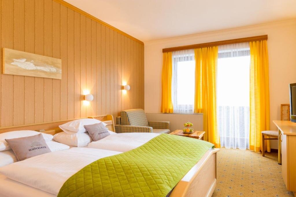 Standard Doppel Zimmer mit Bergblick Hotel Trattnerhof
