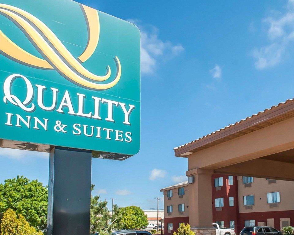 Suite Quality Inn & Suites