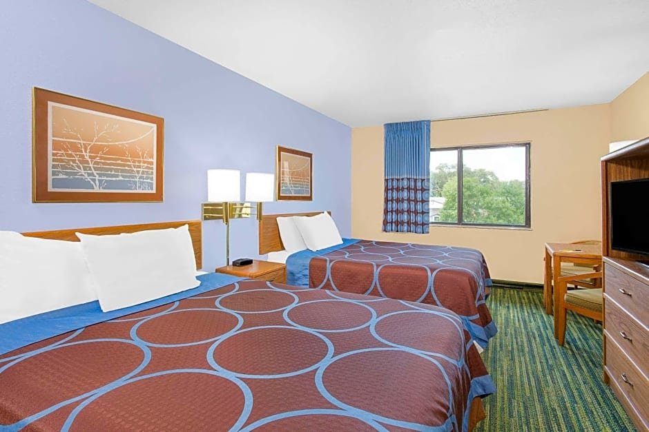 Номер Standard Boarders Inn & Suites by Cobblestone Hotels Waterloo Cedar Falls