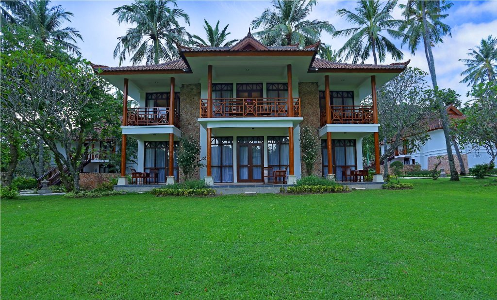 Семейный люкс с 2 комнатами Mangsit Suites by Holiday Resort Lombok