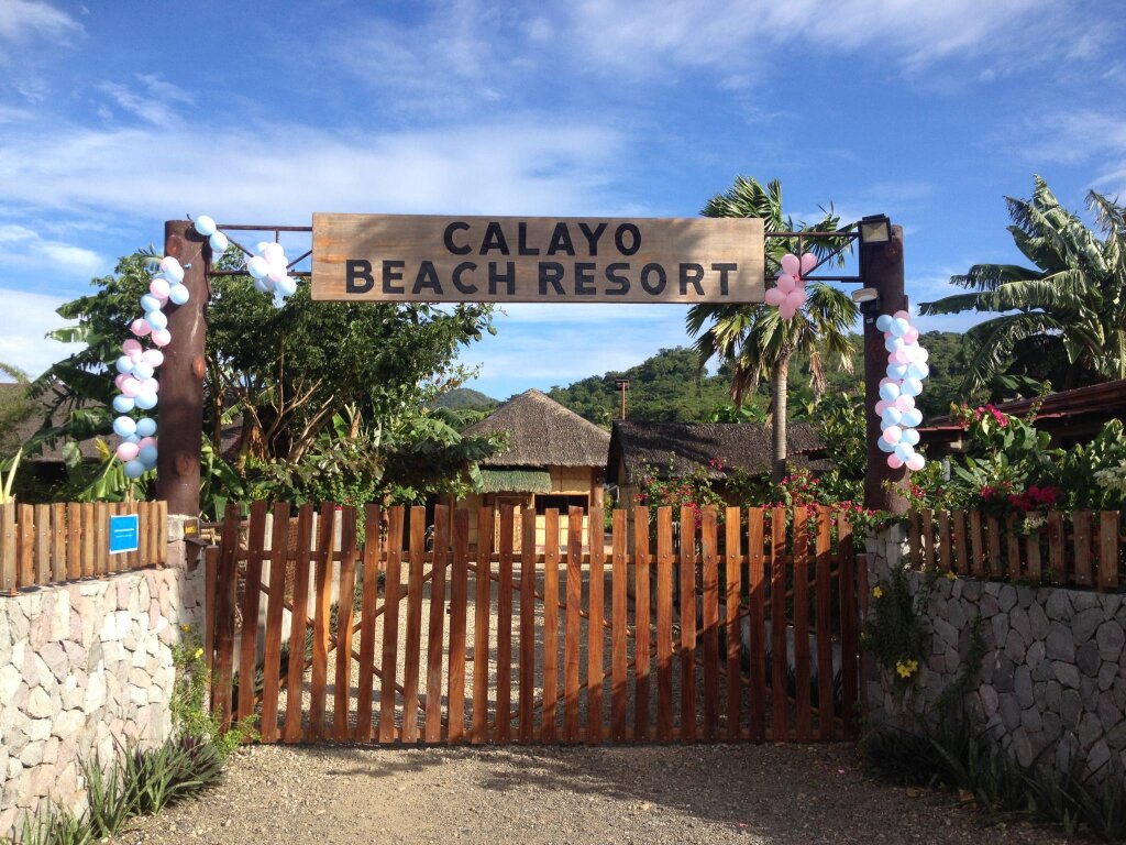 Коттедж Calayo Beach Resort