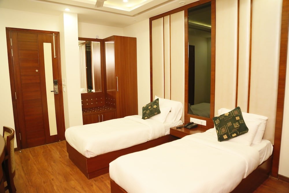 Deluxe room with balcony Grand Ffour
