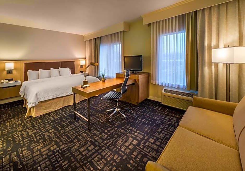 Deluxe room Hampton Inn & Suites Reno