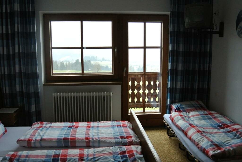 Standard Triple room with balcony and with view Weberhof Hopfgarten