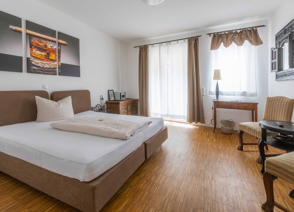 Komfort Doppel Zimmer mit Balkon Hotel Freischütz