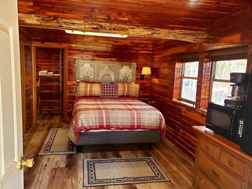 Standard room Log Cabin Inn