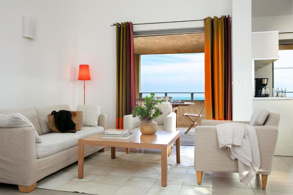 Premium Apartment Villa Santa Giulia, vue panoramique sur la mer, 900m de la plage