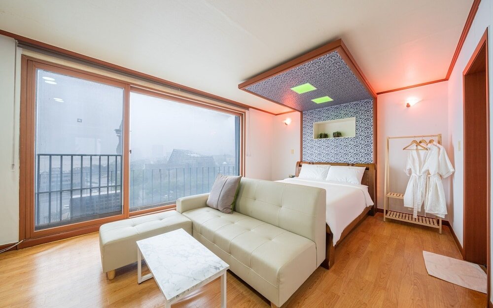 Suite with ocean view Sokcho Mirage