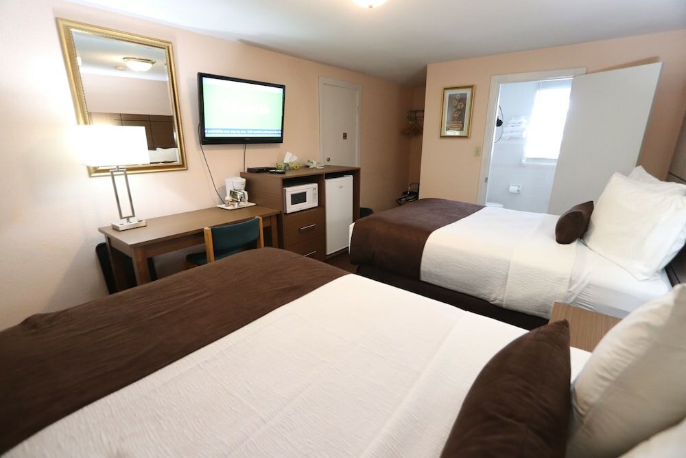 Standard Vierer Zimmer Campbellford River Inn