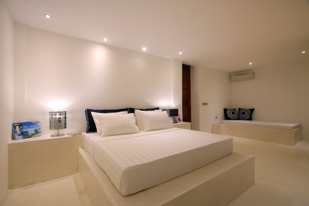 3 Bedrooms Luxury Villa The Apartments Ubud