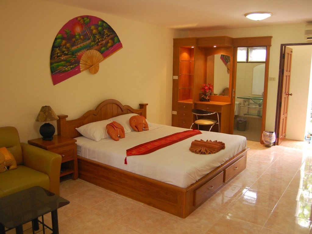 Deluxe Zimmer Sirikarn Residence and Luxury Apartments
