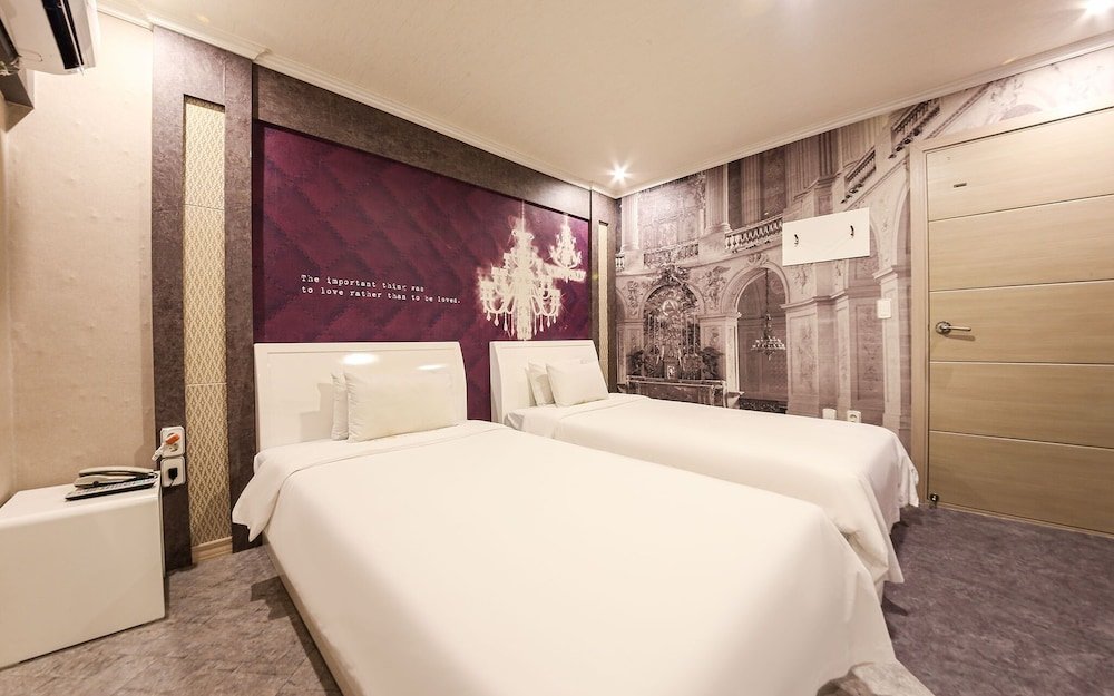 1 Bedroom Standard Double room Gwangju Geumho World
