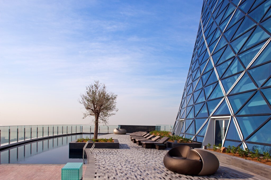 Andaz Capital Gate Abu Dhabi – a concept by Hyatt Абу-Даби