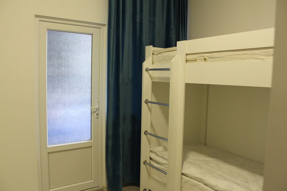 Cama en dormitorio compartido (dormitorio compartido femenino) Park Hostel Osh