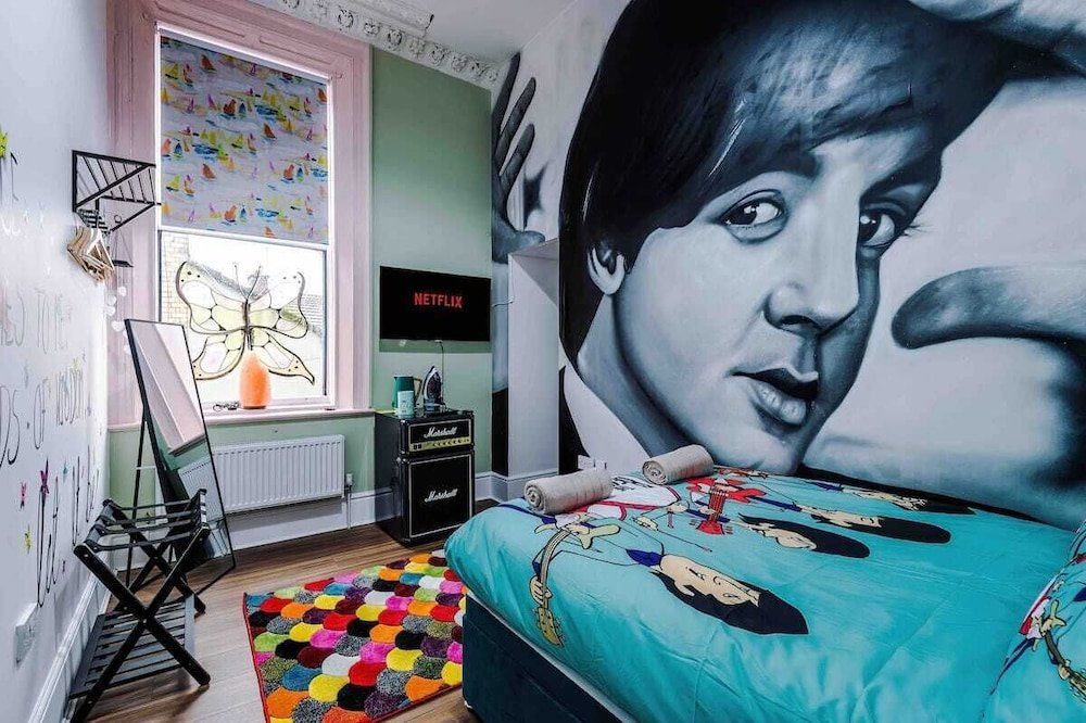 Standard Double room Beatles Themed Hotel