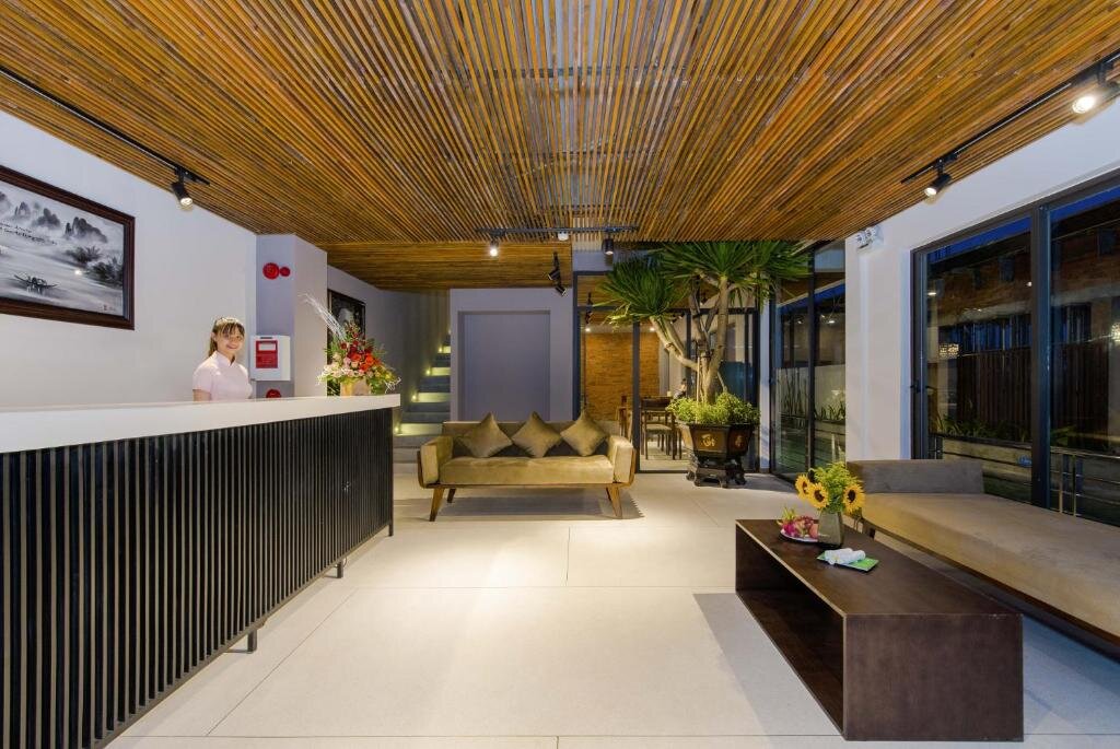 Deluxe double chambre avec balcon Sun Paradise Villa Hoi An