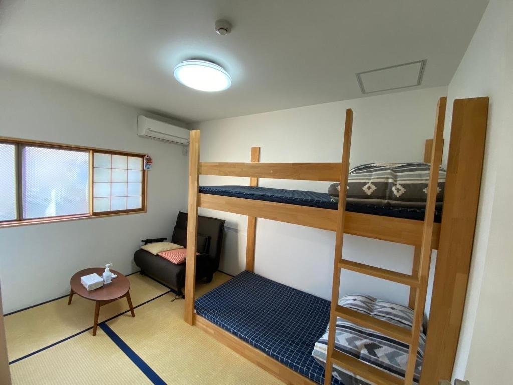 Standard Dreier Zimmer Kanazawa Guesthouse Stella