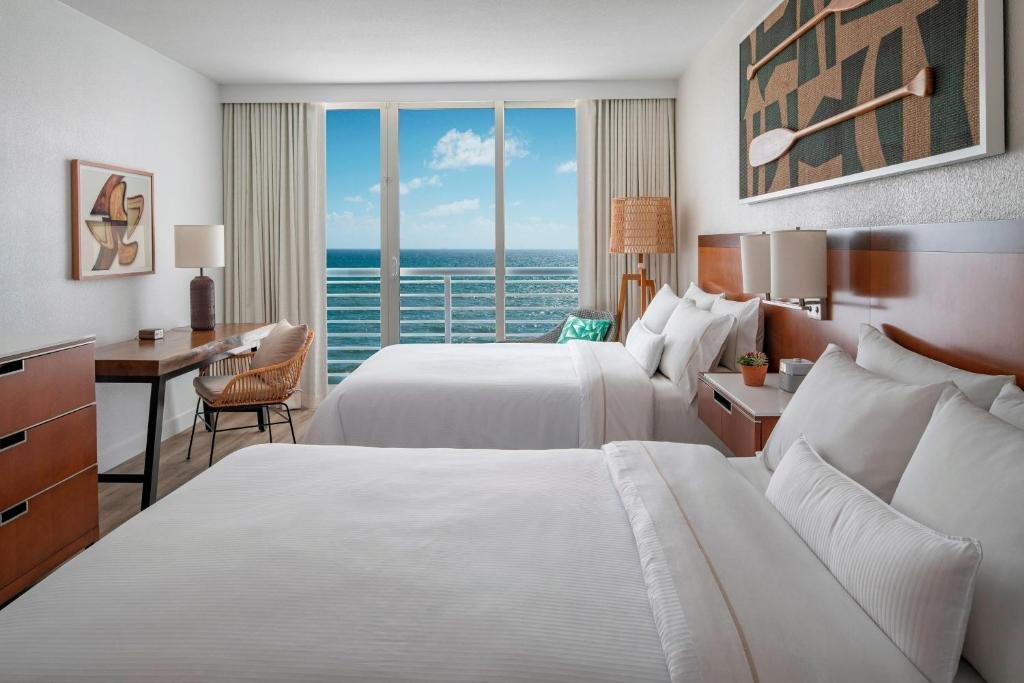 Двухместный номер Standard oceanfront The Westin Fort Lauderdale Beach Resort