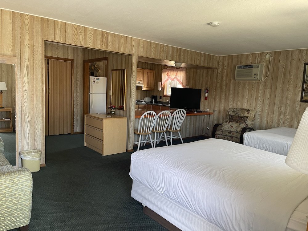 Premium Zimmer Saddle & Surrey Motel