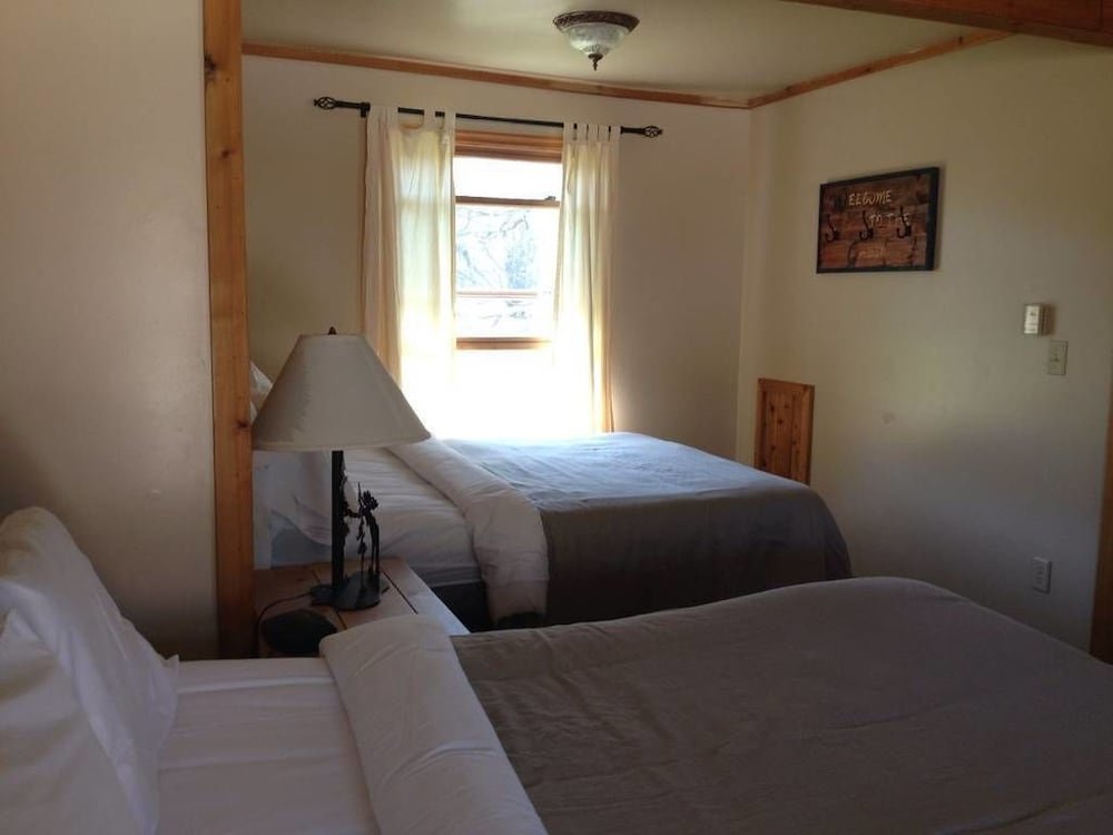 Standard Vierer Zimmer Hilltop Cabins and Motel