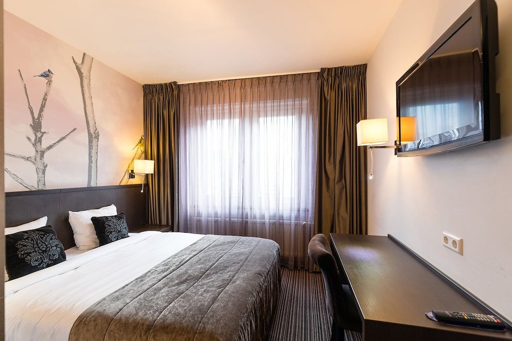 Двухместный номер Comfort Hotel de Duif Lisse - Schiphol