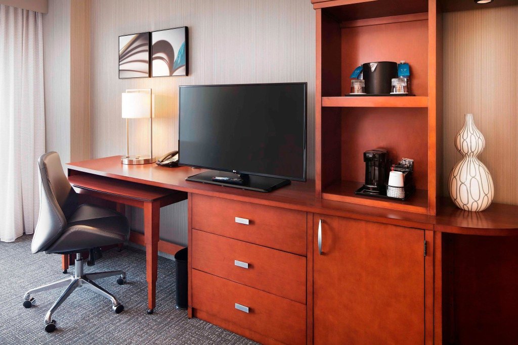 Suite doble Courtyard by Marriott Indianapolis Downtown