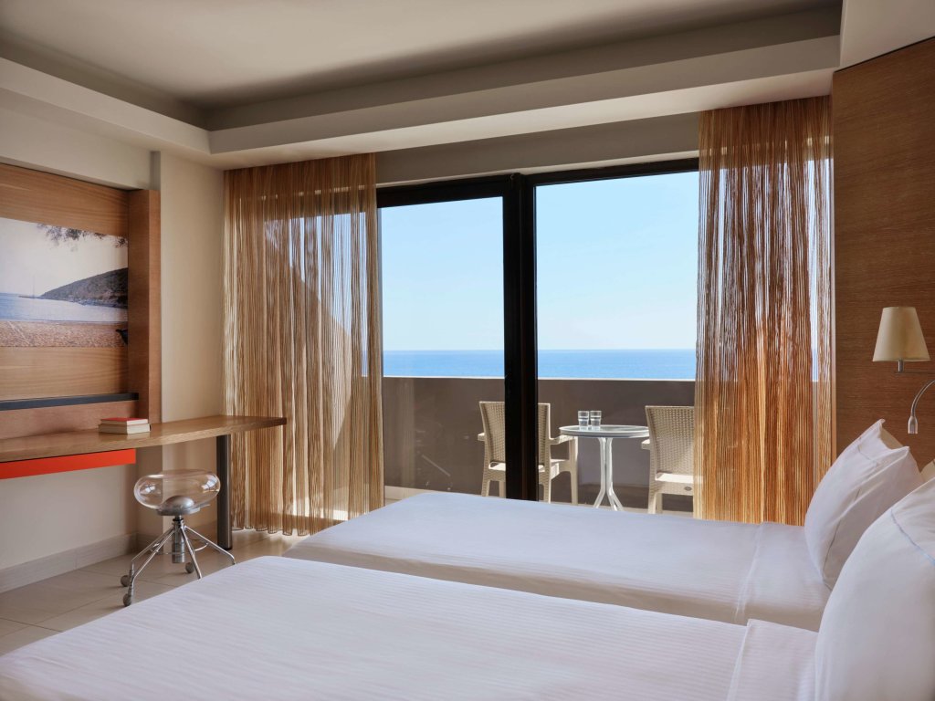 Двухместный номер Premium seafront Esperos Mare Resort