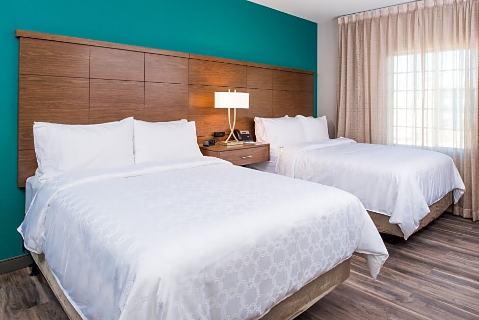 Четырёхместный люкс c 1 комнатой Staybridge Suites - Pecos, an IHG Hotel
