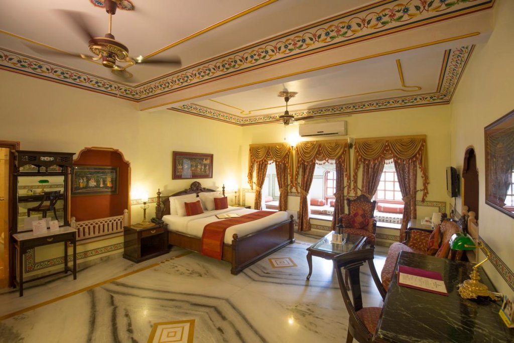 Royal Suite Umaid Bhawan - A Heritage Style Boutique Hotel
