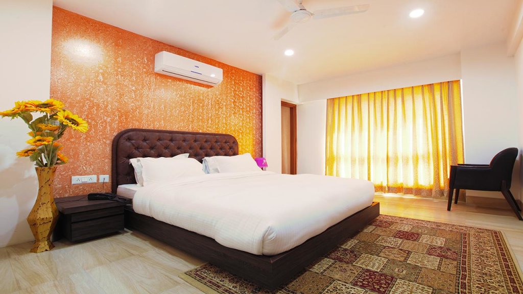 Suite Hotel Santosh Dham