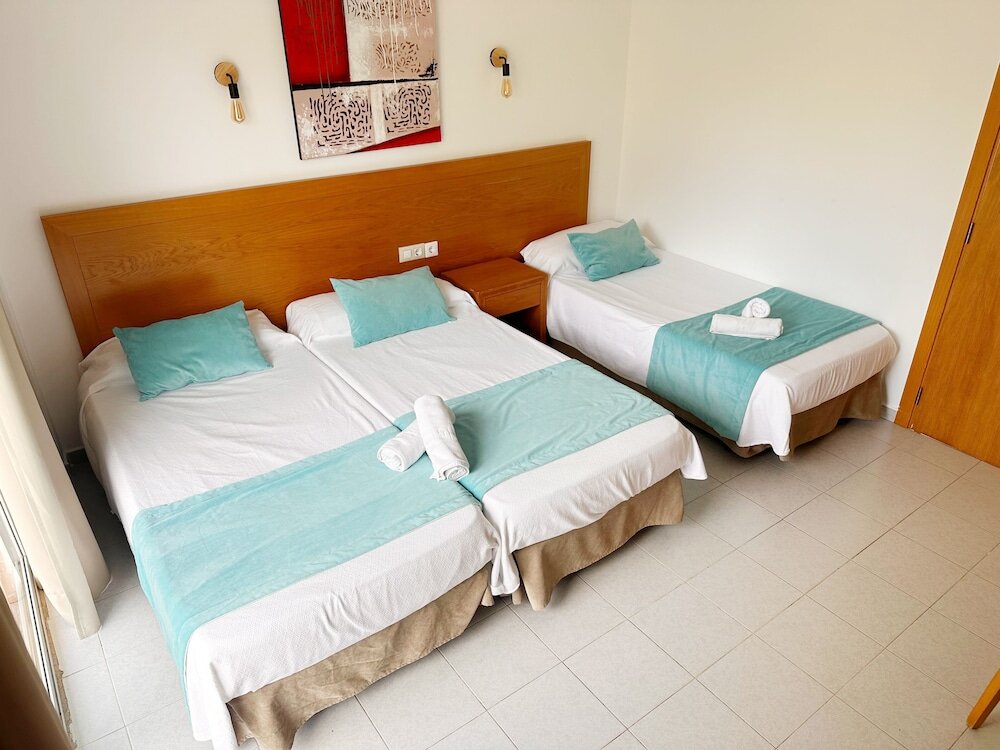 Standard triple chambre avec balcon Hotel Selva Arenal